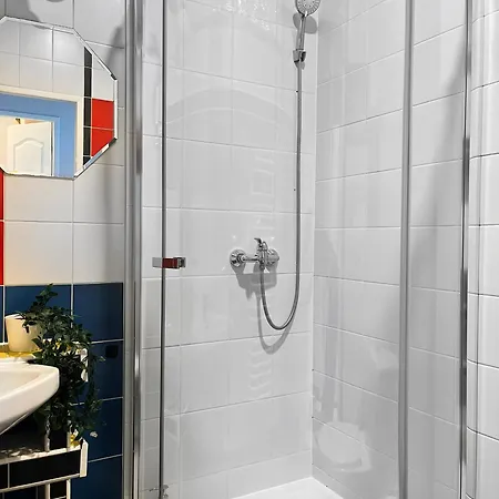 Spacious With 5 Bedrooms And 2 Bathrooms For 12 Guest In Cracow Old Town Apartmán Krakov