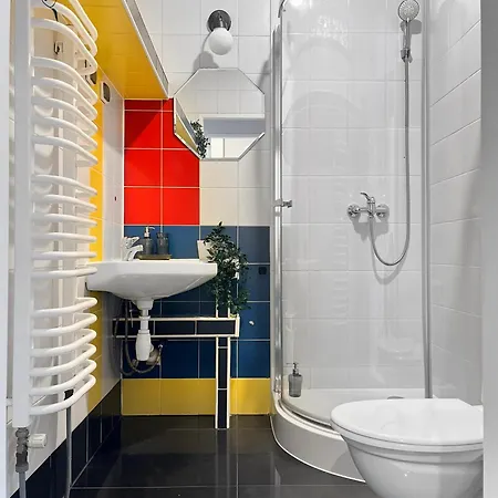 Appartement Spacious With 5 Bedrooms And 2 Bathrooms For 12 Guest In Cracow Old Town Cracovie