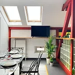 Spacious With 5 Bedrooms And 2 Bathrooms For 12 Guest In Cracow Old Town *