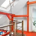 Spacious With 5 Bedrooms And 2 Bathrooms For 12 Guest In Cracow Old Town *